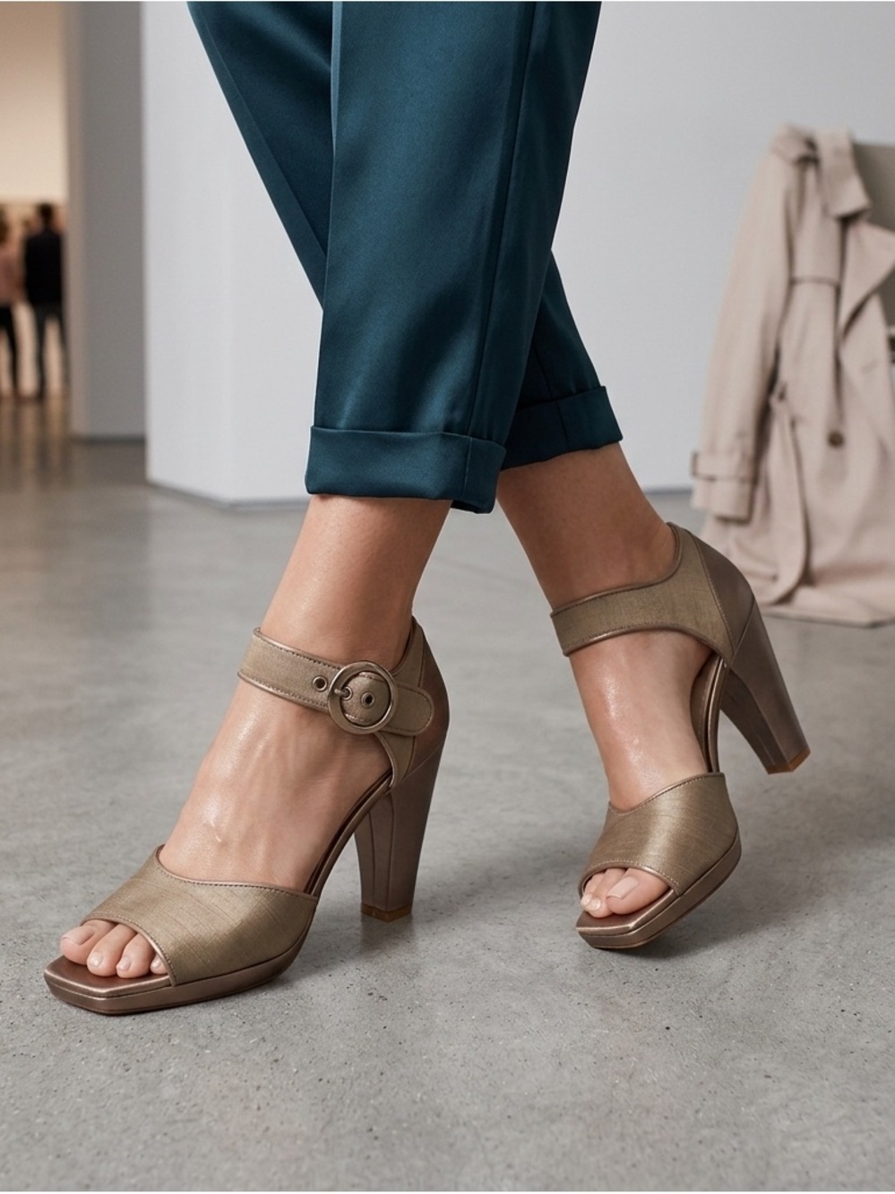 Linea Paolo Bronze Metallic Satin Block Heel Sandals - Size 8